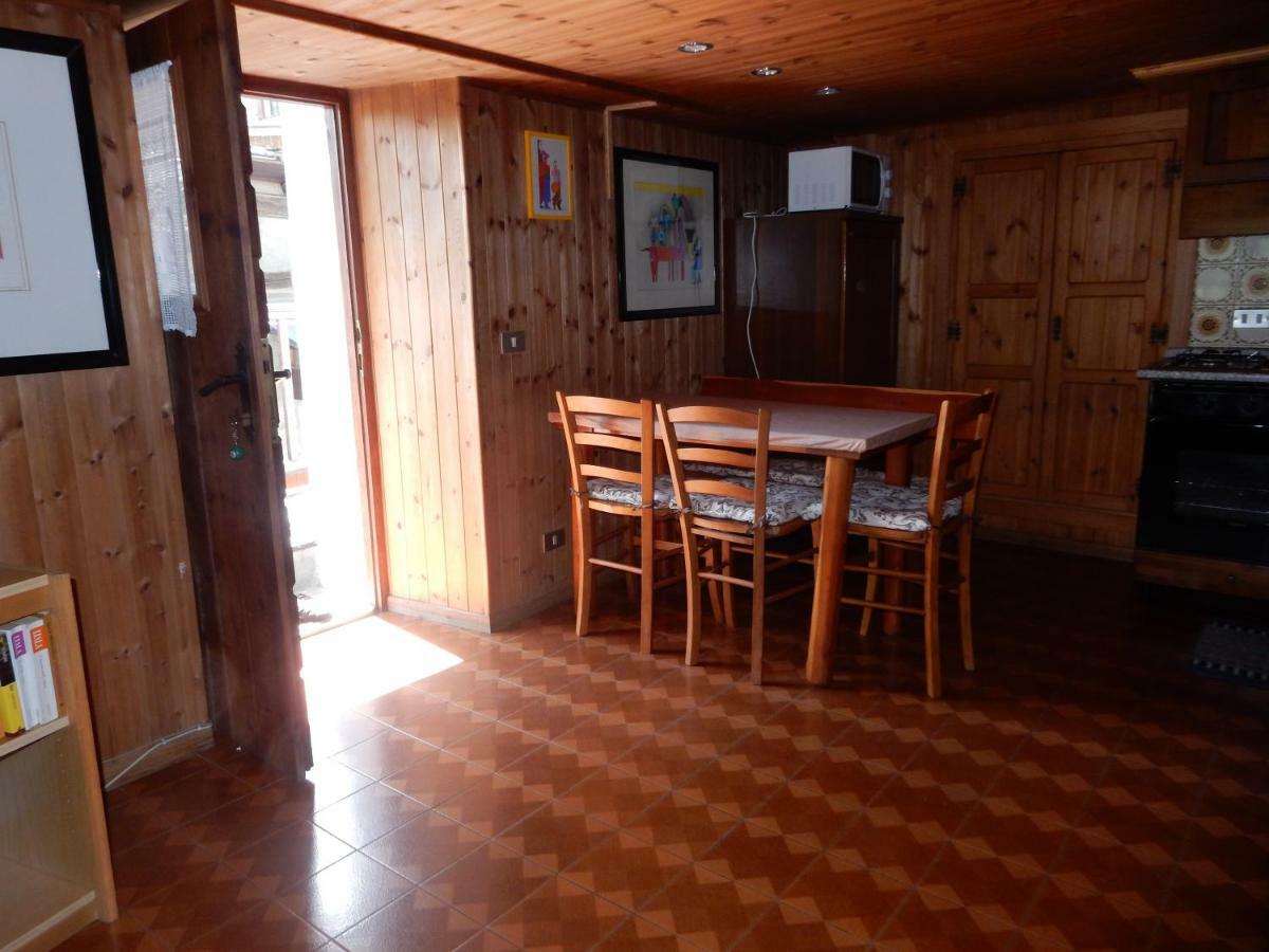 Nido Apartment Champoluc Exterior foto