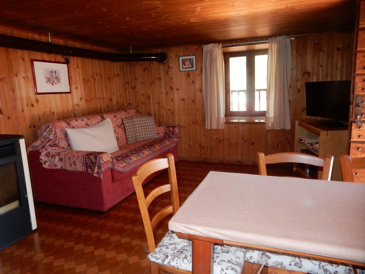 Nido Apartment Champoluc Exterior foto